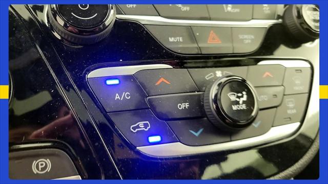 2026 Chrysler Pacifica Limited AWD