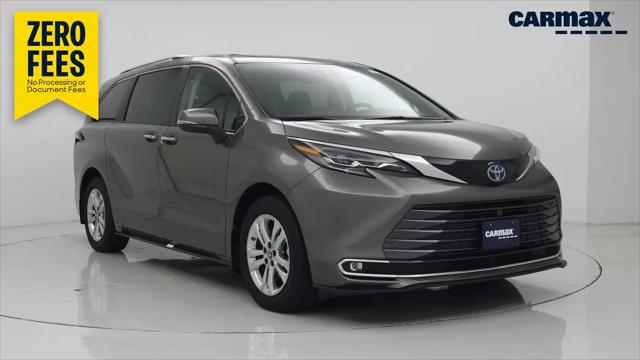 2024 Toyota Sienna Platinum for sale in Midlothian, VA
