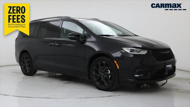 2025 Chrysler Pacifica Limited for sale in Independence, MO