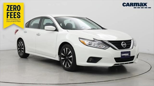 2018 Nissan Altima 2.5 SV for sale in Bloomington, IL