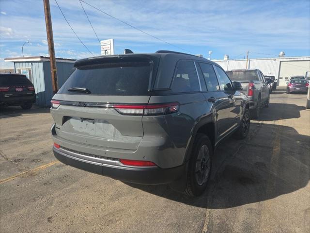 2027 Jeep Grand Cherokee Laredo Altitude 2027 Jeep Grand Cherokee Laredo Altitude