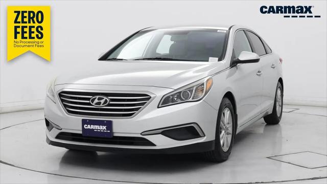 2017 Hyundai Sonata SE for sale in Bakersfield, CA