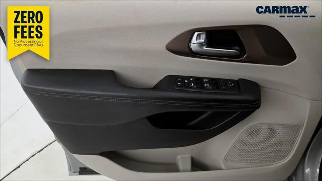 2017 Chrysler Pacifica Touring-L for sale in Bristol, TN