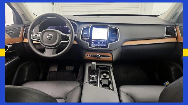 2024 Volvo XC90 B6 Plus Bright Theme 7-Seater