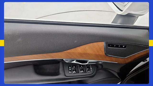 2024 Volvo XC90 B6 Plus Bright Theme 7-Seater