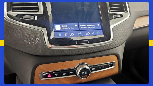 2024 Volvo XC90 B6 Plus Bright Theme 7-Seater