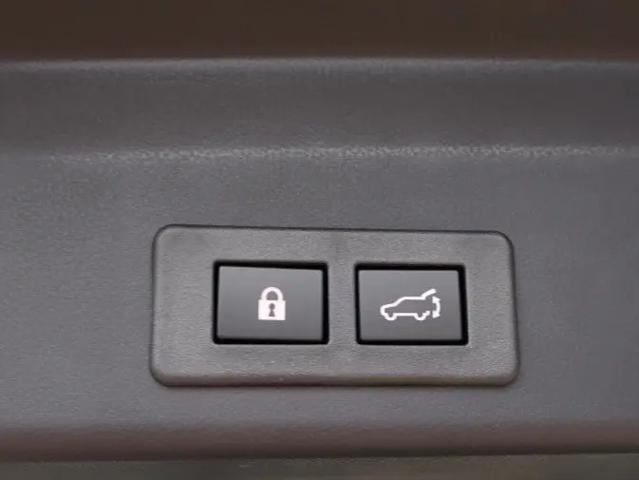 2027 Subaru Ascent Limited