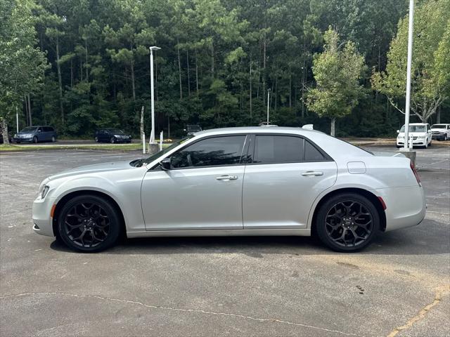 2019 Chrysler 300 Touring
