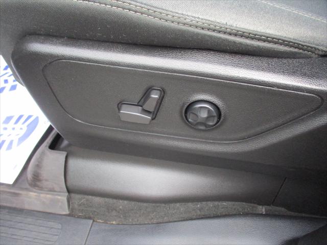 2021 Ram 1500 Big Horn Crew Cab 4x4 5'7" Box