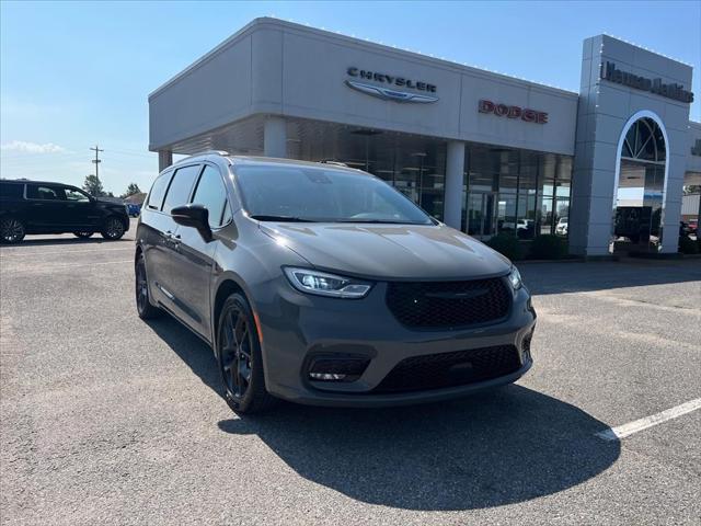 2025 Chrysler Pacifica Limited for sale in Union City, TN