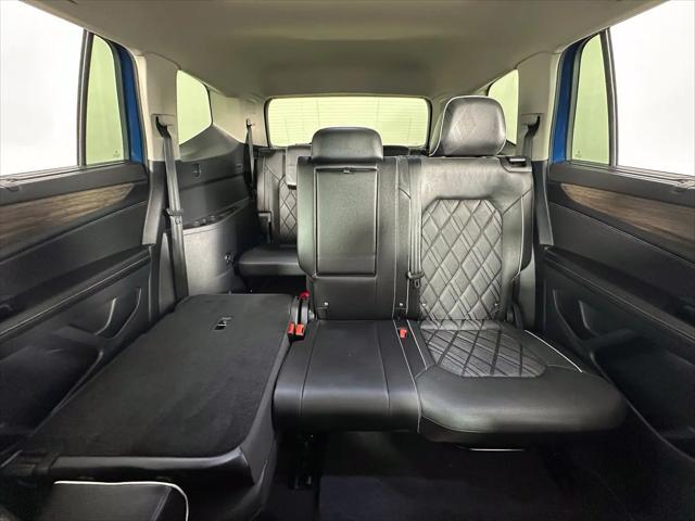 2025 Volkswagen Atlas 2.0T SEL Premium R-Line