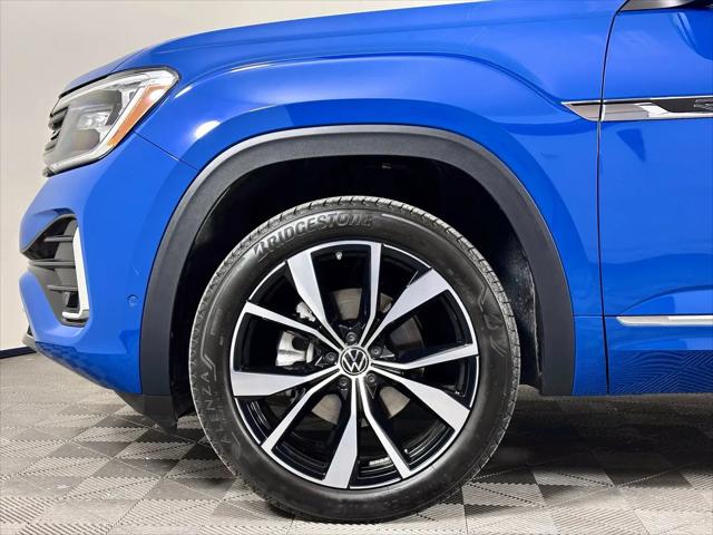 2025 Volkswagen Atlas 2.0T SEL Premium R-Line