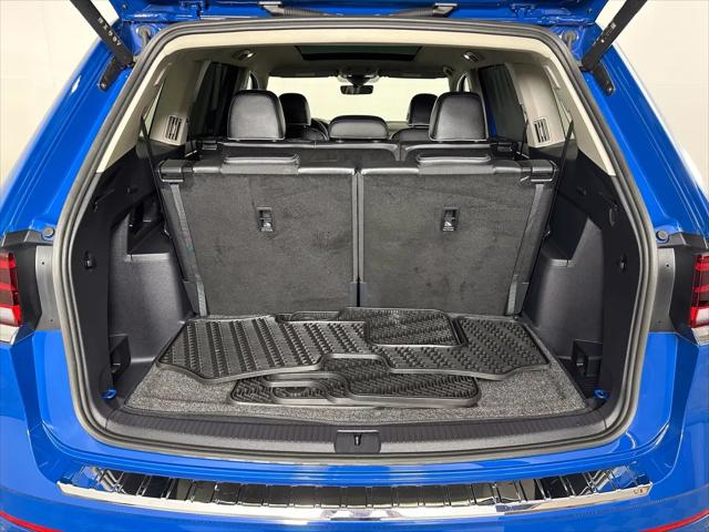 2025 Volkswagen Atlas 2.0T SEL Premium R-Line