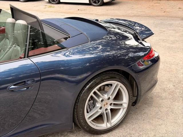 2012 Porsche 911 Carrera