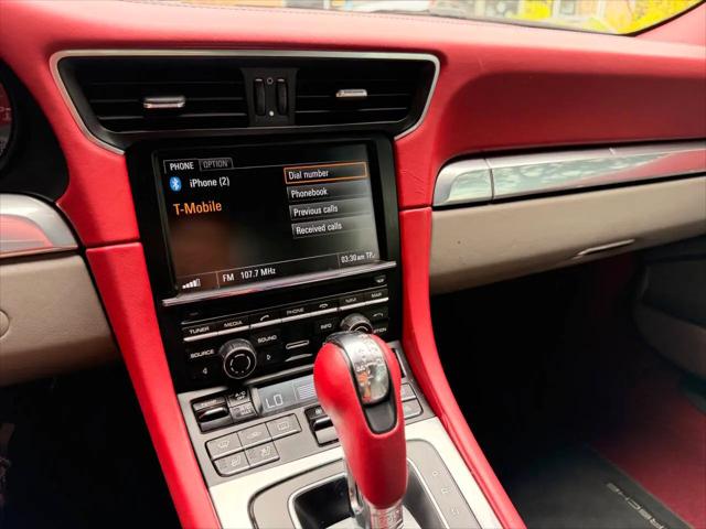 2012 Porsche 911 Carrera