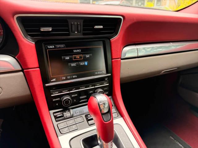2012 Porsche 911 Carrera
