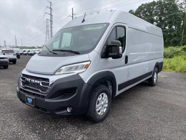 2025 Ram ProMaster Cargo Van SLT+ High Roof 159 WB EXT