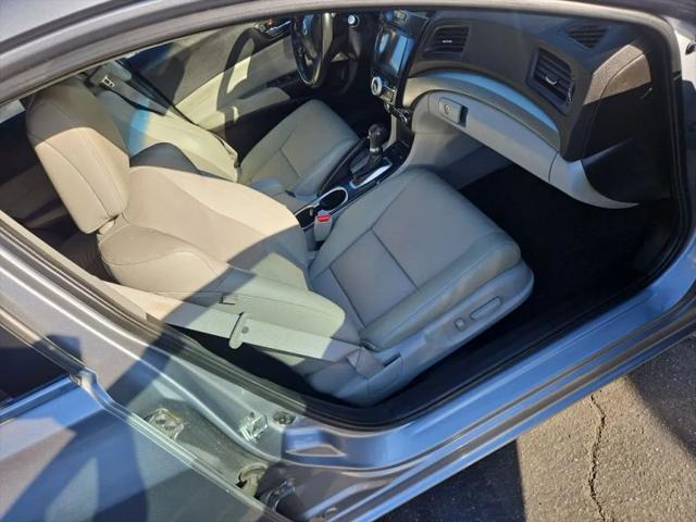 2018 Acura ILX Premium