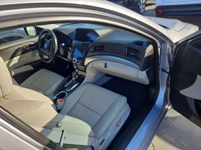 2018 Acura ILX Premium