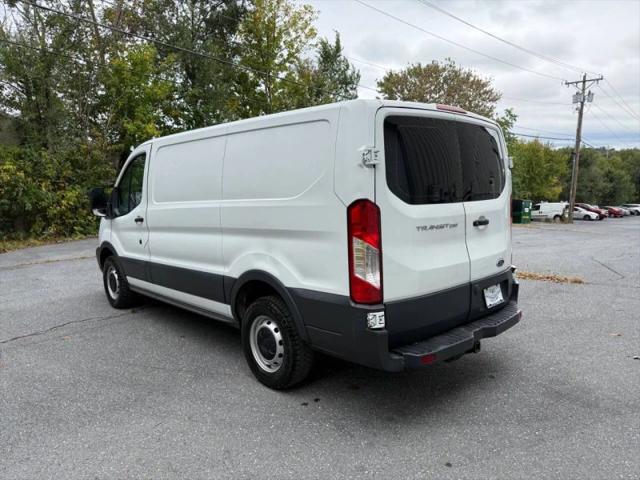 2018 Ford Transit w/Sliding Side Door w/RWB