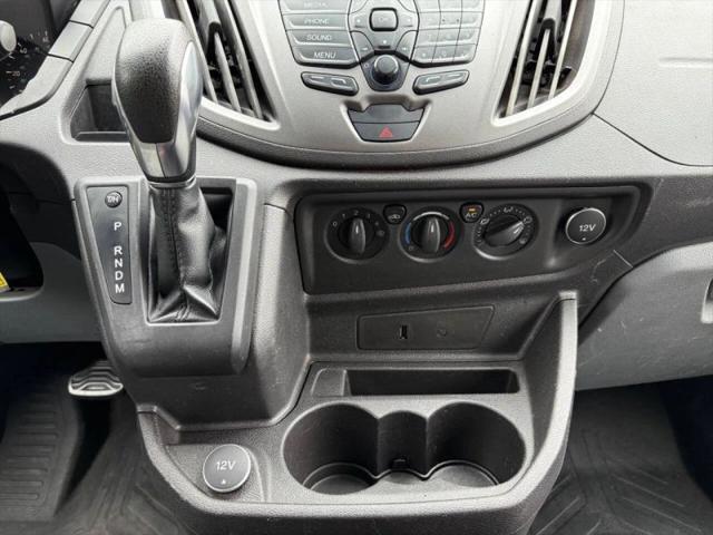 2018 Ford Transit w/Sliding Side Door w/RWB