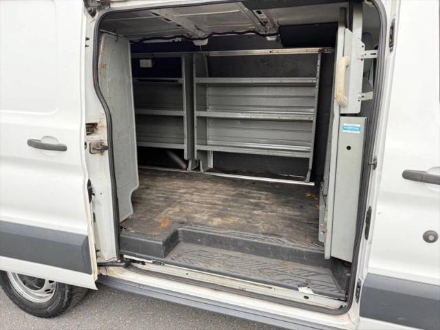 2018 Ford Transit w/Sliding Side Door w/RWB