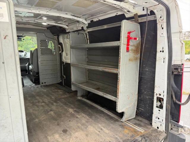 2018 Ford Transit w/Sliding Side Door w/RWB