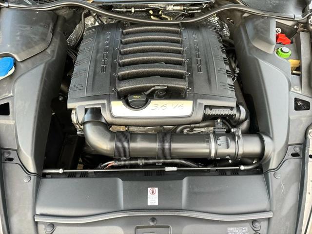 2014 Porsche Cayenne Base