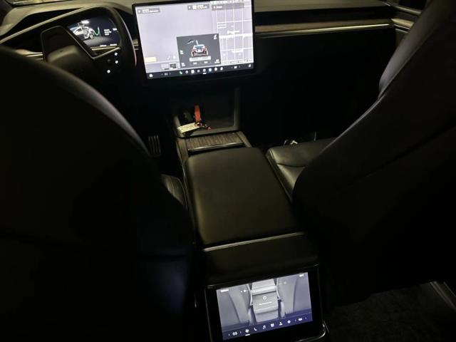 2022 Tesla Model X Long Range