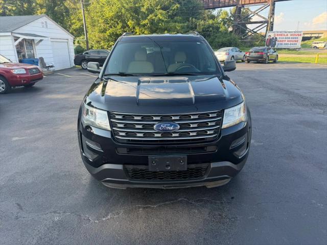 2017 Ford Explorer Base