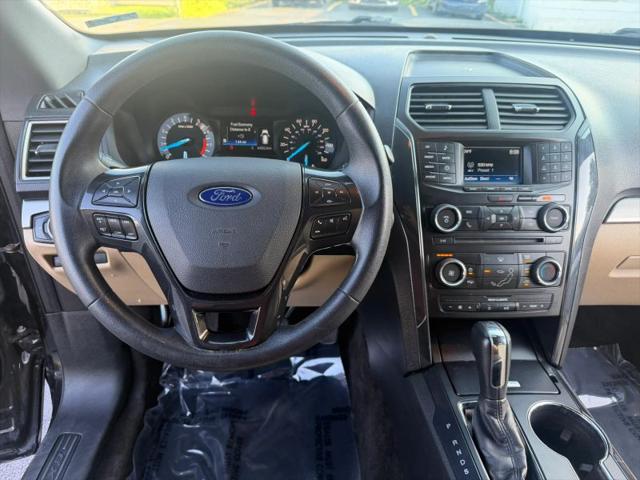 2017 Ford Explorer Base