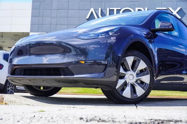 2024 Tesla Model Y Long Range Single Motor Rear-Wheel Drive