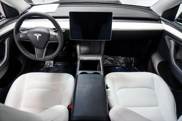 2024 Tesla Model Y Long Range Single Motor Rear-Wheel Drive