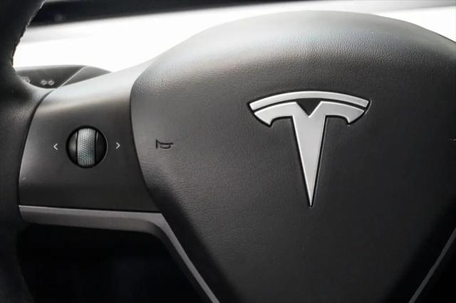 2024 Tesla Model Y Long Range Single Motor Rear-Wheel Drive