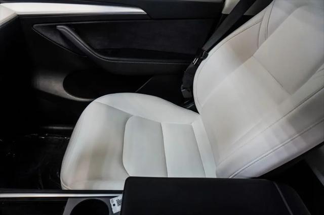 2024 Tesla Model Y Long Range Single Motor Rear-Wheel Drive