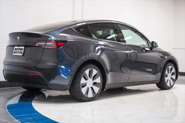 2024 Tesla Model Y Long Range Single Motor Rear-Wheel Drive