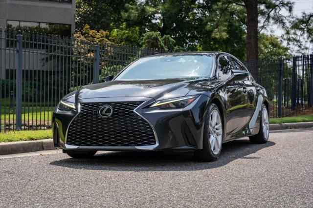 2023 Lexus IS 300 300