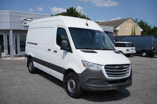 2021 Freightliner Sprinter Standard Roof I4