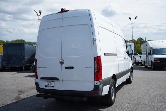 2021 Freightliner Sprinter Standard Roof I4