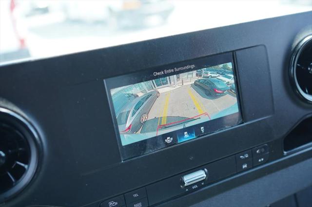 2021 Freightliner Sprinter Standard Roof I4