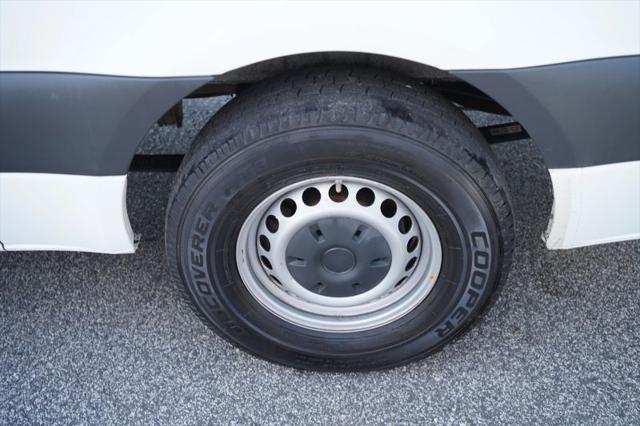 2021 Freightliner Sprinter Standard Roof I4