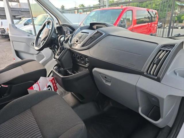 2019 Ford Transit XLT