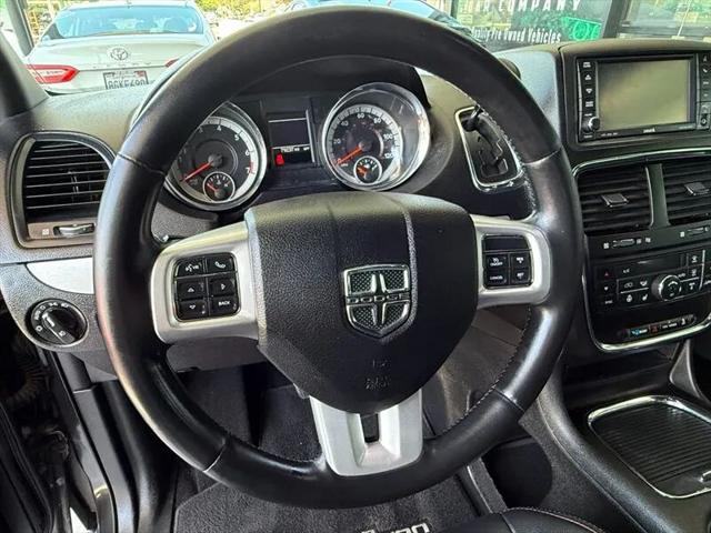2012 Dodge Grand Caravan R/T