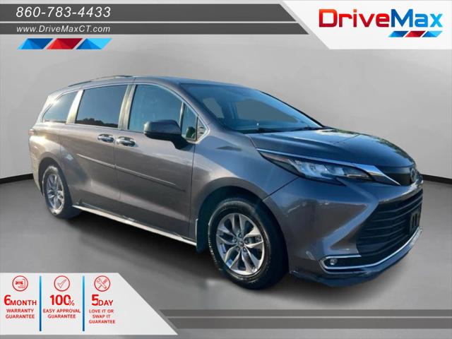 2022 Toyota Sienna XLE for sale in Manchester, CT