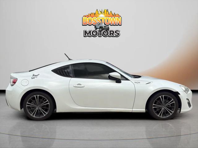 2013 Scion FR-S Base