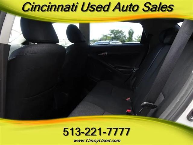 2009 Toyota Matrix Base