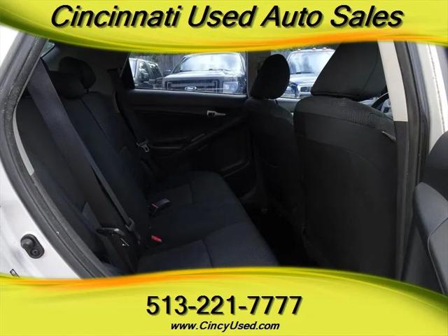 2009 Toyota Matrix Base