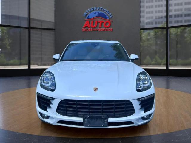 2017 Porsche Macan Base