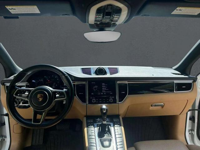 2017 Porsche Macan Base