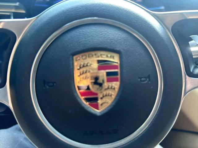2017 Porsche Macan Base